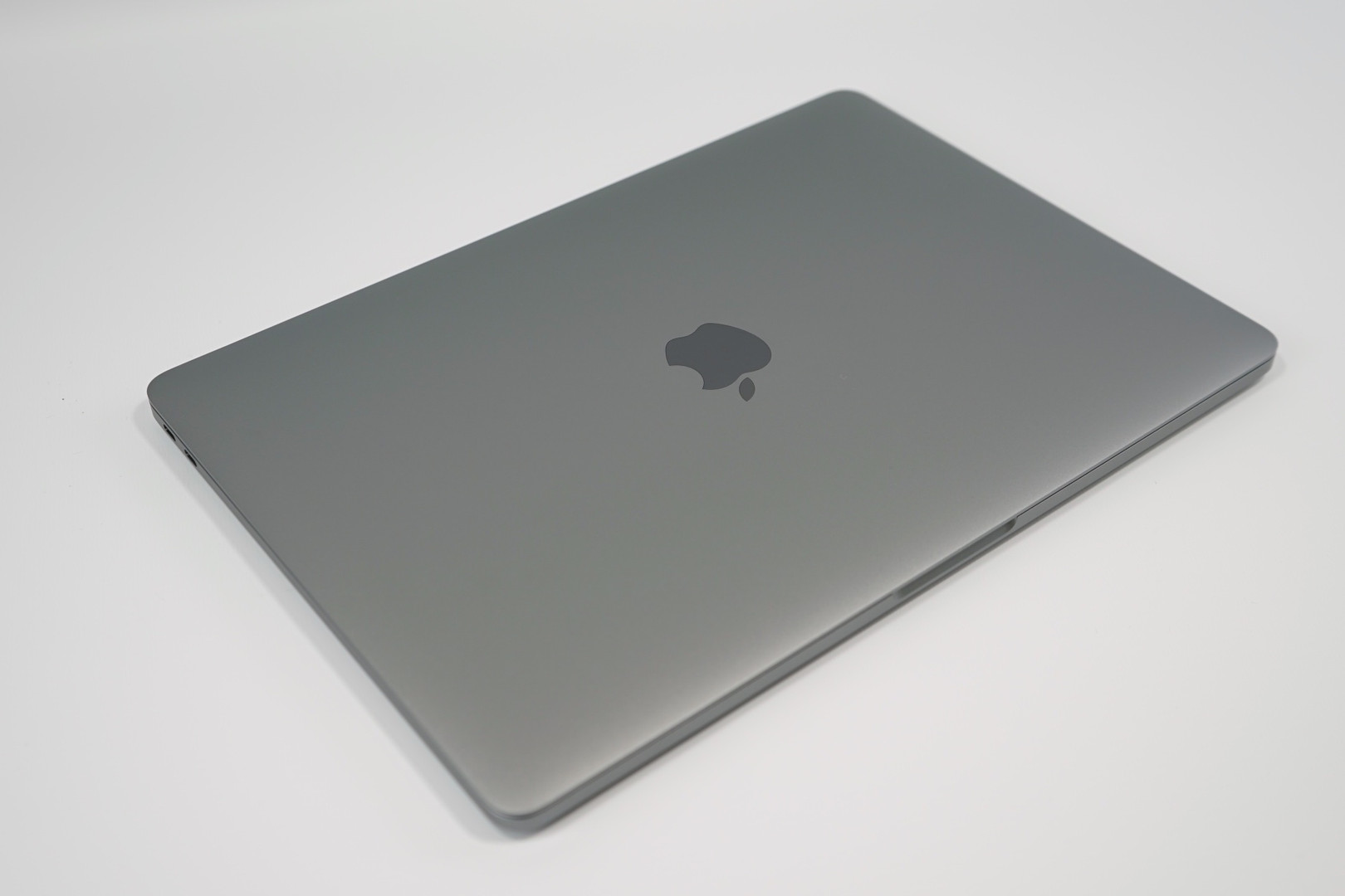 apple macbook pro 13 图片