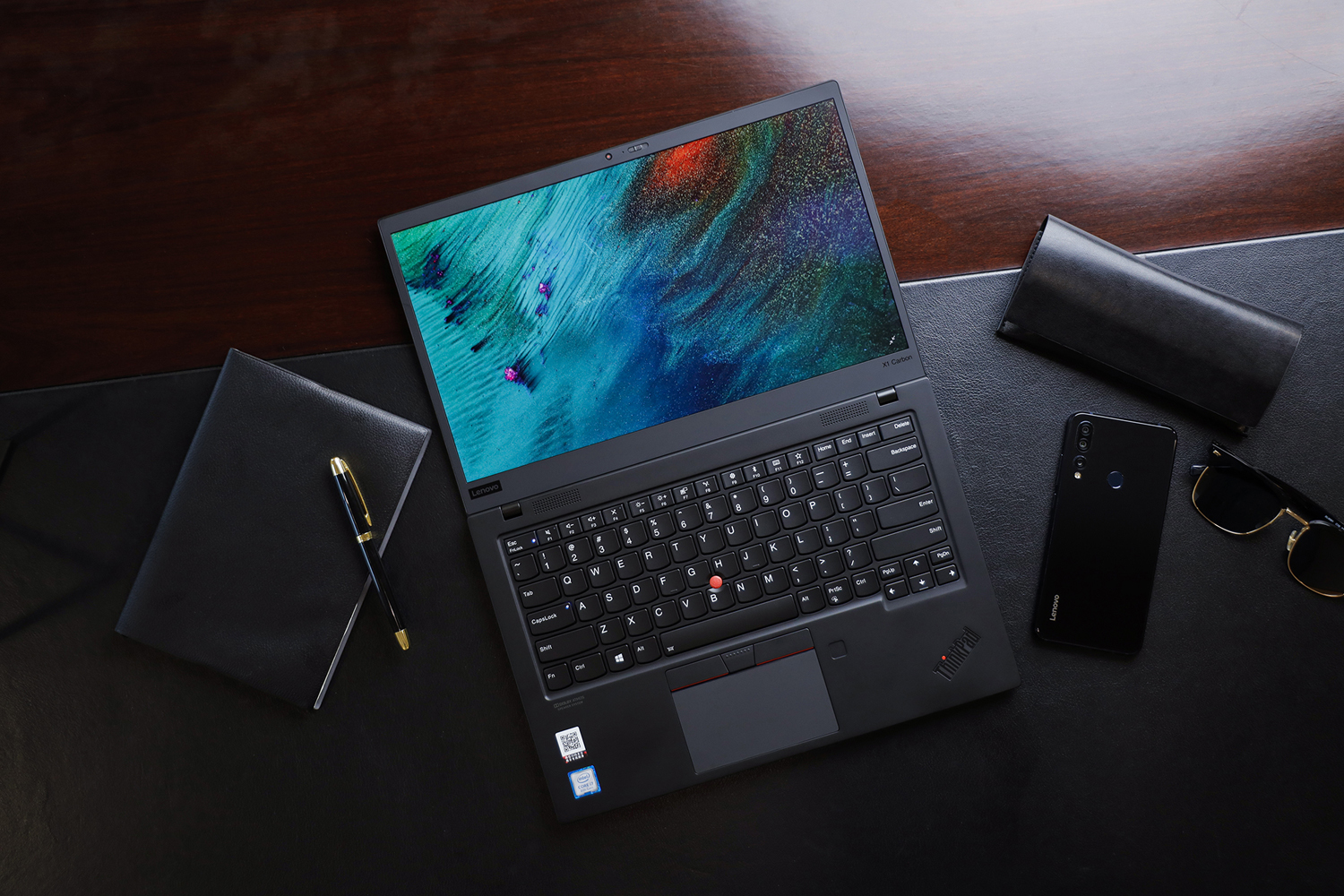 thinkpad x1 carbon 2019美图