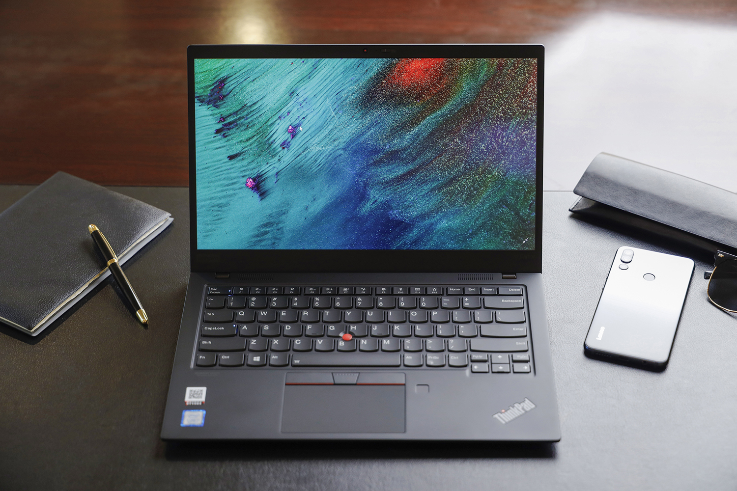 thinkpad x1 carbon 2019美图